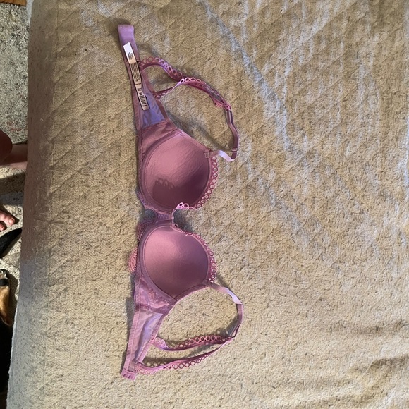 VS Lined Demi Bra - Picture 2 of 3